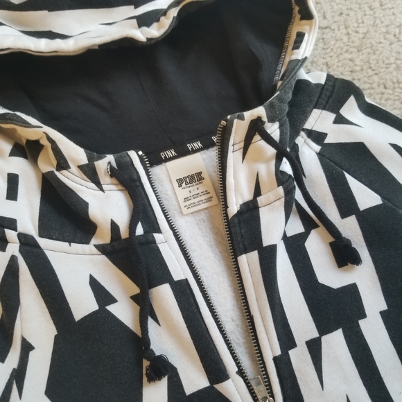 Victoria’s Secret PINK zip up graphic hoodie - Picture 4 of 5